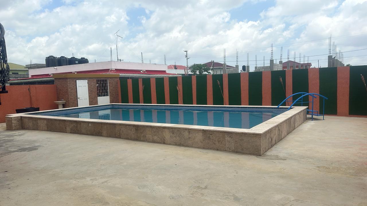 To Let: 4 Bedroom House with Pool at Herstelling