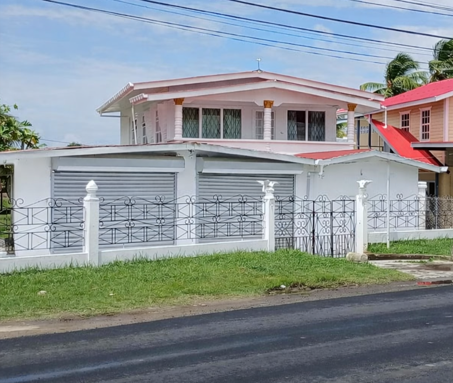 Prime Commercial + Residential Space to Let (Price Negotiable)